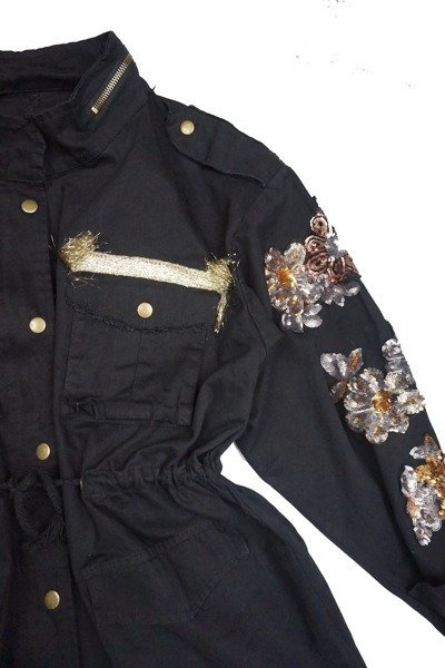 Kurtka parka damska/młodzieżowa czarna z naszywki cekinowe