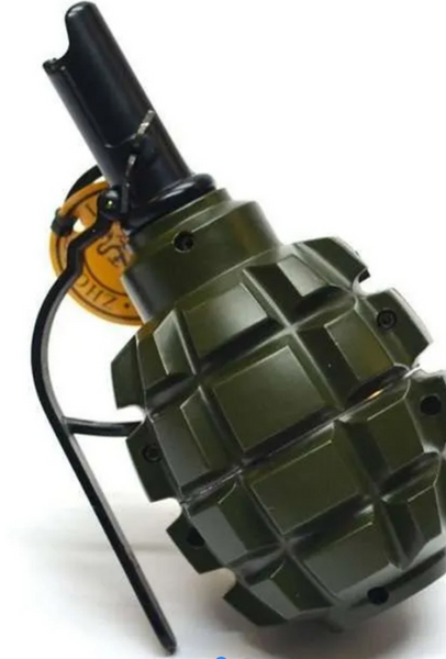 Zapalniczka brelok (+popielniczka) granat RGD-5 duża zielona