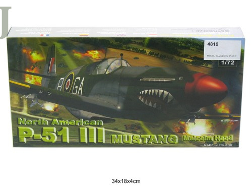 Model samolotu P-51 III MUSTANG 4819