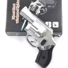 Zapalniczka  żarowa stylizowana na mały rewolwer.