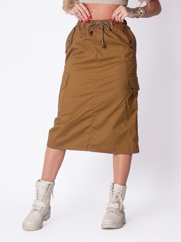 Spódnica damska w stylu militarnym w kolorze piaskowym