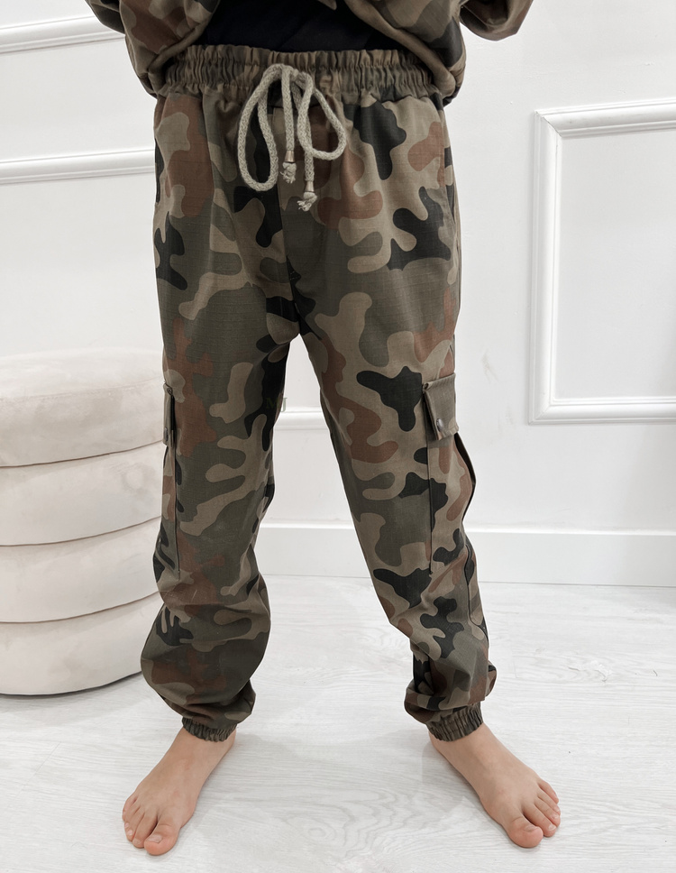 Komplet moro chłopięcy WZ.93  bomberka i joggery Produkt Polski