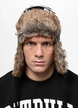 Czapka zimowa Mission Bay PitBull West Coast czarna z białym napisem – ciepło i styl