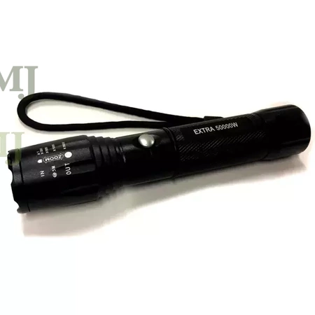 Latarka patrolowa P50 taktyczna led CREE 